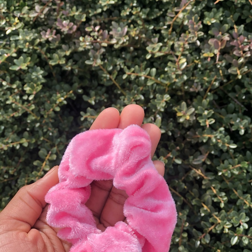 Scrunchies - Picture 8 of 8